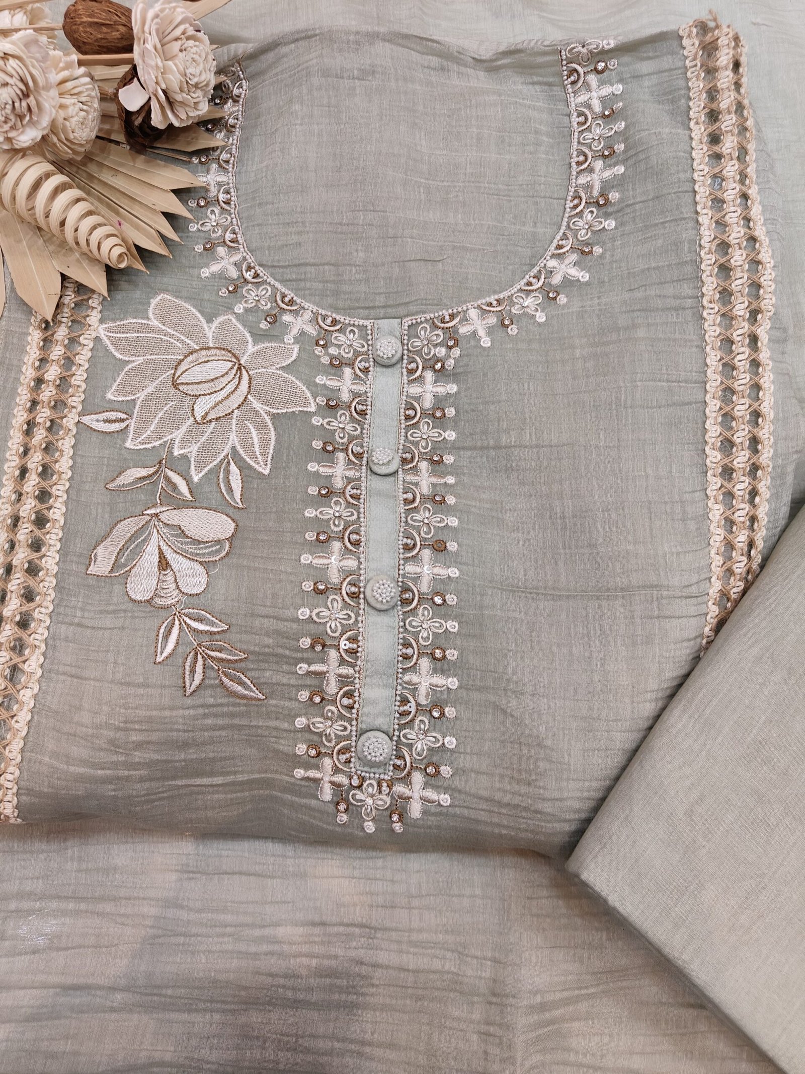 WhatsApp Image 2025-06-22 at 16.23.08 (1)